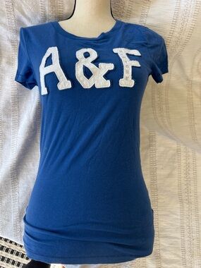 Abercrombie & Fitch Women’s Royal Blue Logo Tee